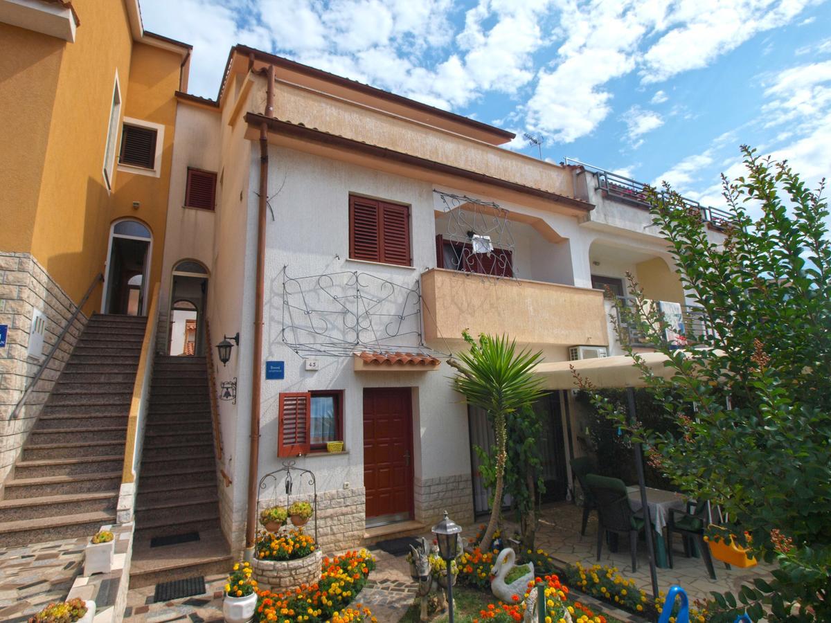 Apartments Vida 1682 Pula Luaran gambar