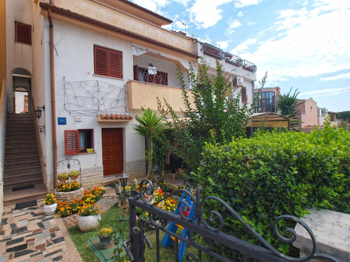 Apartments Vida 1682 Pula Luaran gambar